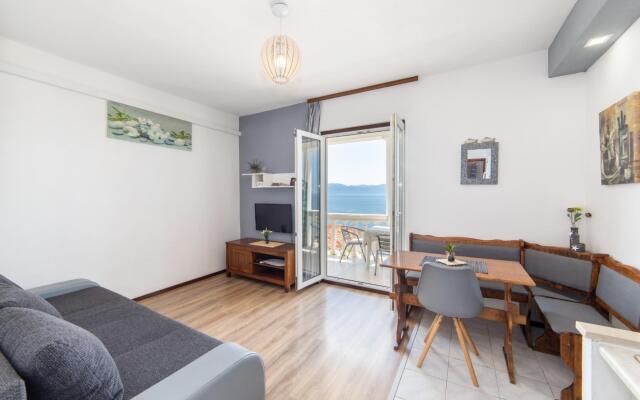 More - 60m from the sea - A5 Dijana(2+2)