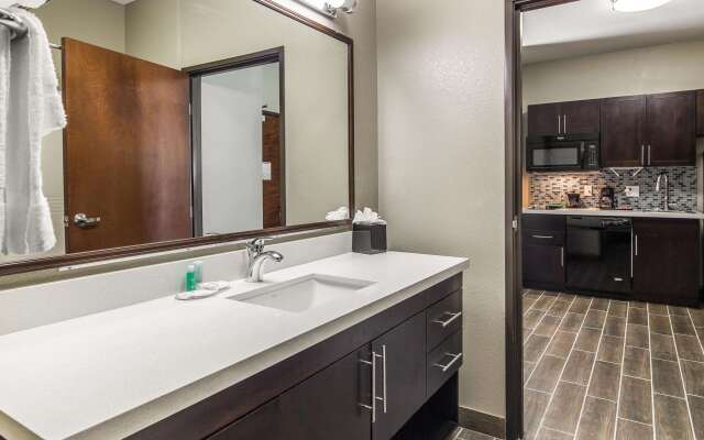 MainStay Suites Midland