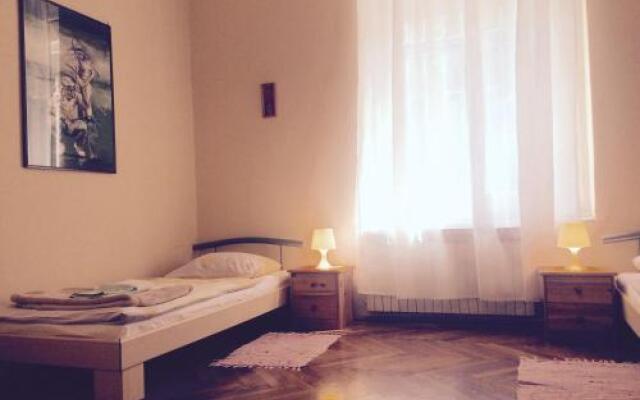 Rooms Grahor