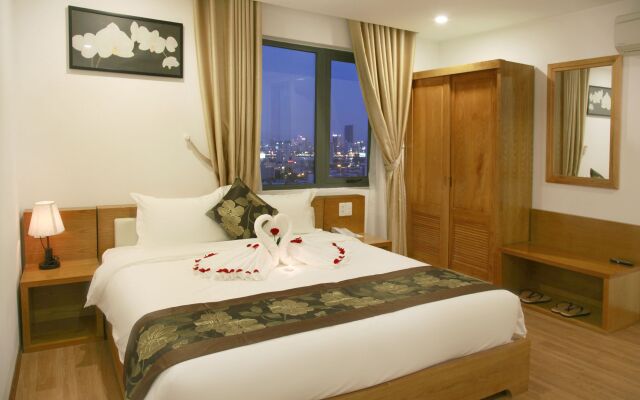 Merry Land Hotel Da Nang