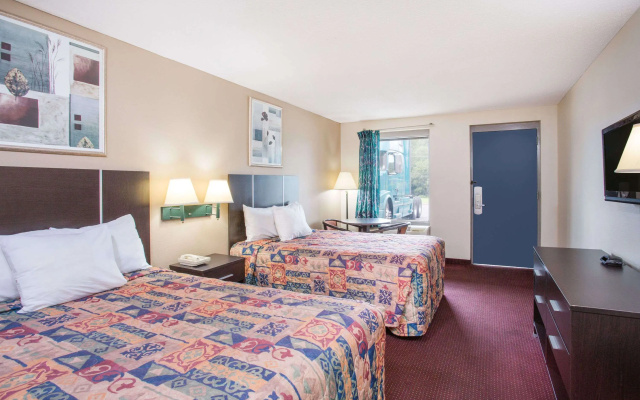 Red Roof Inn Rockingham