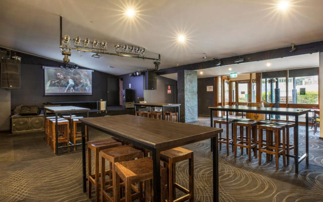 Burvale Hotel