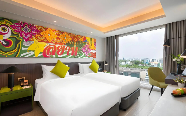 Отель Maitria Hotel Rama 9 Bangkok