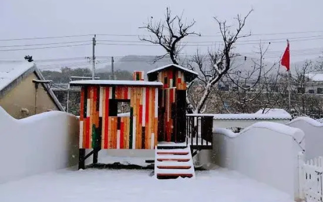 Tianjin hobbit cabin B & B (xijingyu store)