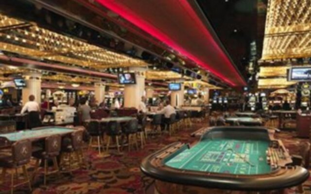 Riviera Hotel  Casino