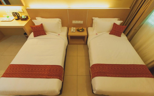 Paragon Lutong Hotel