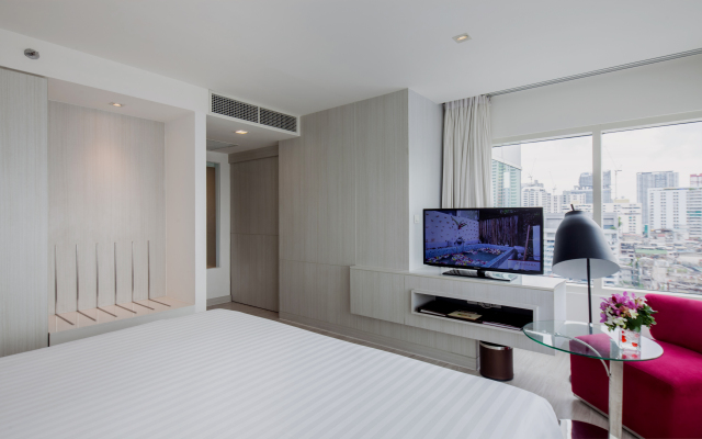 Centara Watergate Pavilion Hotel Bangkok