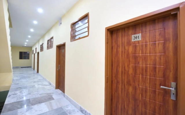 Rao Hut By OYO Rooms