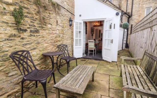 Aelia Cottage, Cirencester