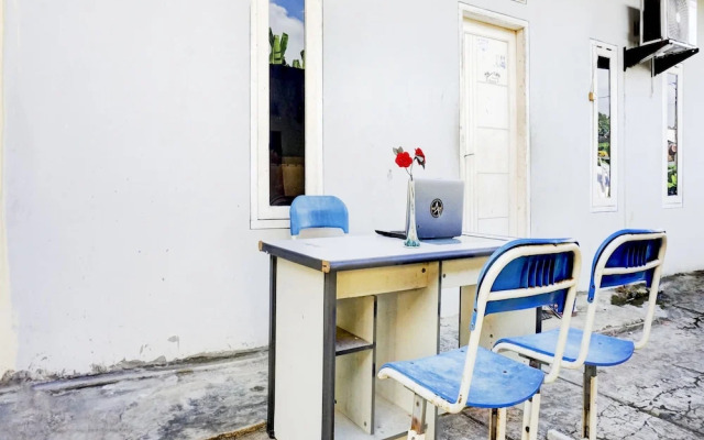 Penginapan Bunda by OYO Rooms