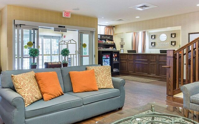 Comfort Inn & Suites Virginia Beach - Norfolk Airport