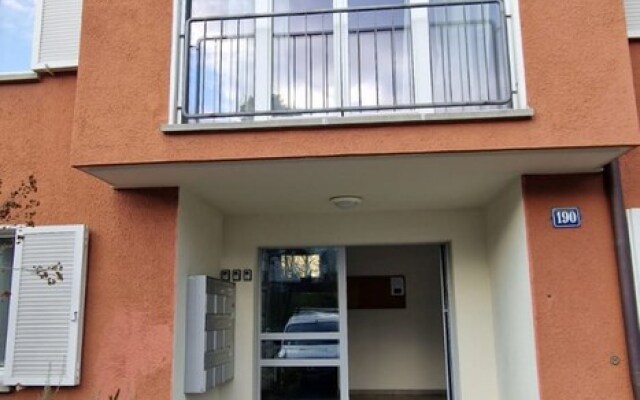 K190 - 2BDR Apartment close to Zurich Airport