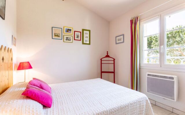 Les Hautes Folies 20775