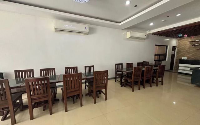 Yellowbell Hotel