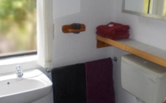 Villa Ocean Crest Guesthouse and B&B