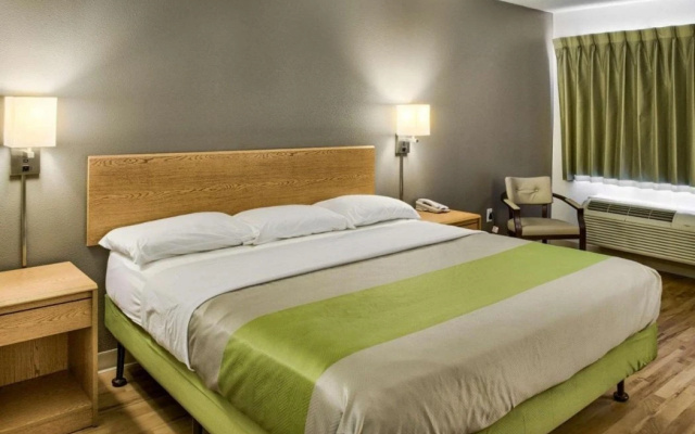Studio 6 Extended Stay - Ocean Springs, MS