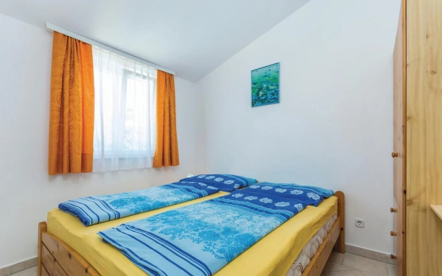 Beautiful Home in Porec With Wifi and 1 Bedrooms - Hotel in Porec - Photo 4