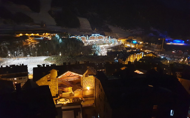 Ski Andorra Tarter Chalet Lodge