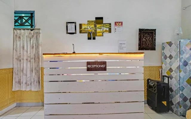 SPOT ON 91108 Sare Ngebluk Residence – Lobby – Cipanas