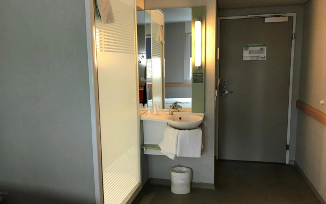 ibis budget Zurich Airport