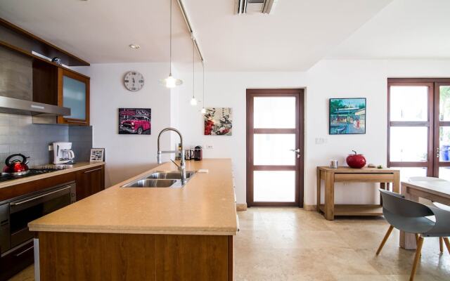 Dream Villa Shore Point 552