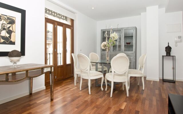 Trinitarios Apartment
