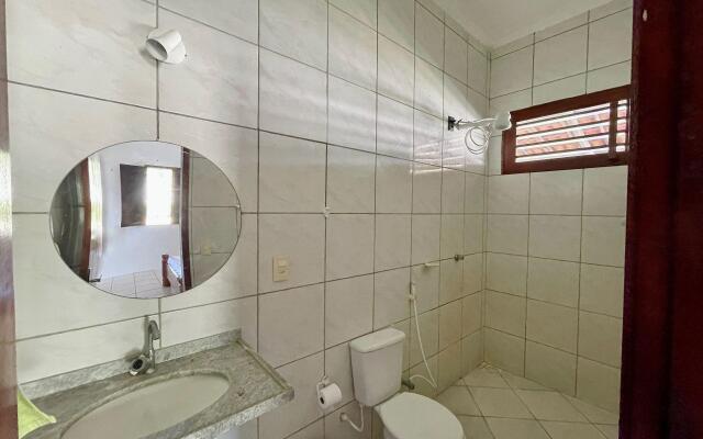 Linda casa na Lagoa do Catu com Pier