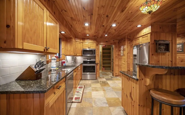 Chautauqua 2 Bedroom Cabin by Redawning