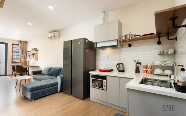 B786 Apartment