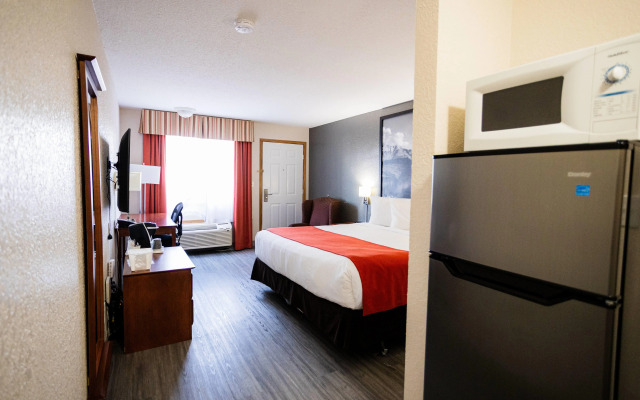 Super 8 by Wyndham Drayton Valley