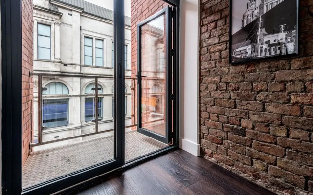Prestige STAY Aparthotel - 42 Stanley Street Party Apartments
