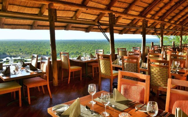 Victoria Falls Safari Lodge
