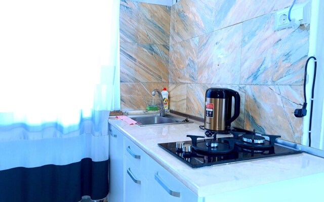 Grayhouse Elia Apartment