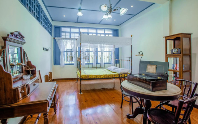 Woo Gallery and Boutique Hotel