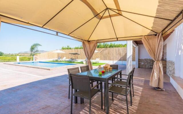 Villa Los Abuelos Cartama by Ruralidays