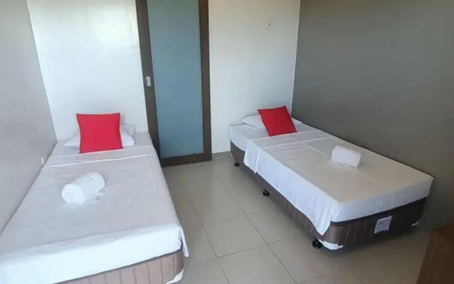 OYO 425 Residences By Sirc (Vaccinated Staff)