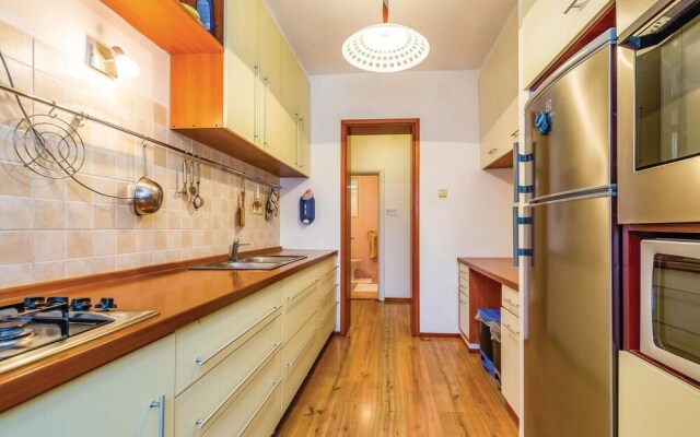 Amazing Home in Mundanije With Wifi and 3 Bedrooms