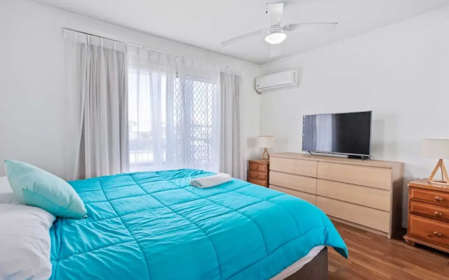 Key Largo - Hosted by Burleigh Letting