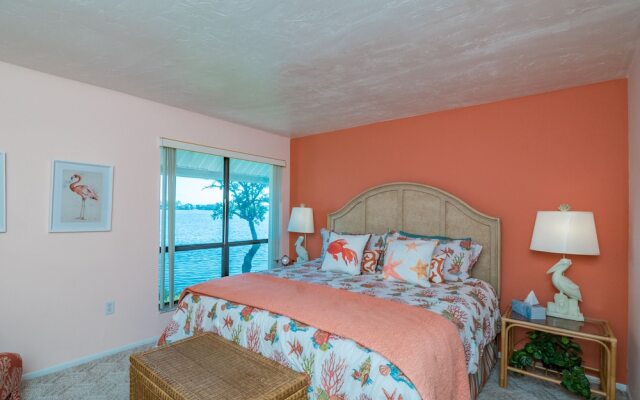 Runaway Bay Resort by BBG