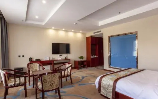 Green Island Hotel