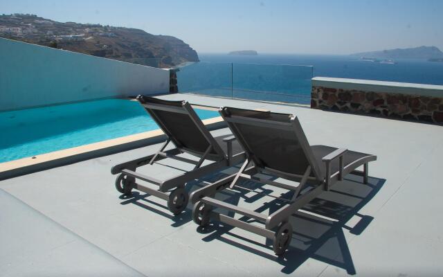 Grand Ambassador Santorini Hotel