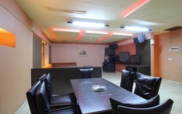 Airy Tambora Bandengan Selatan 88 Jakarta