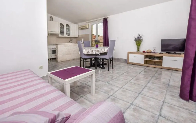 Apartment Karabatic