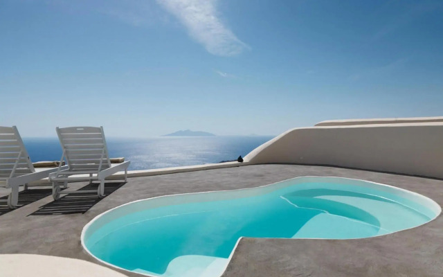 Dome Santorini Resort & Spa