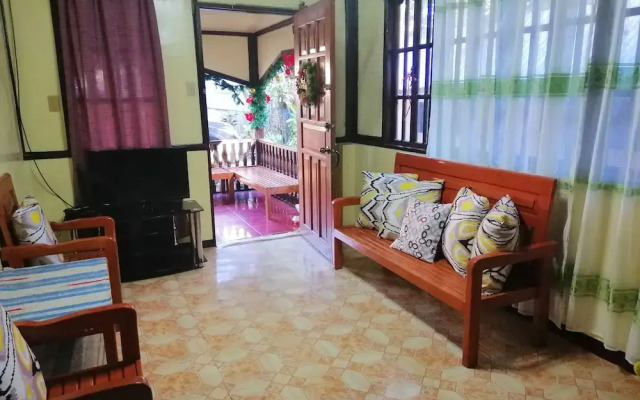 Cherry's Transient Hub - Puerto Princesa