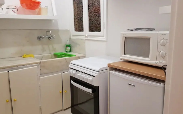 Erra - Yellow - Studio - Athens Center,30m²,1 BD,1 BATH