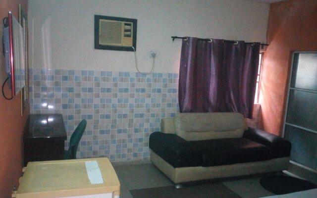 Da 411 Hotel
