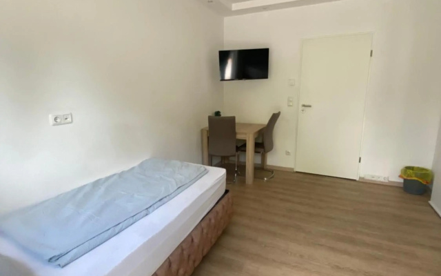 AT-Rooms