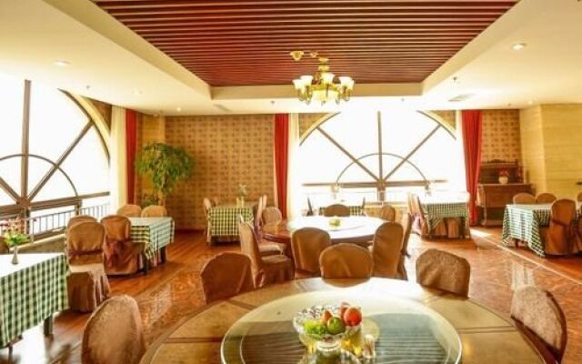GreenTree Inn Shandong Qingdao Wuyishan Road Jiashike Shopping center Business Hotel