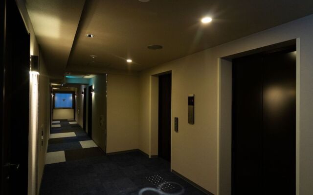 Namba Minami Crystal Hotel